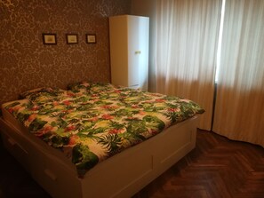 3 bedrooms, iron/ironing board, WiFi - Apartment between riven and Jewish district (2 rooms) (Kraków)