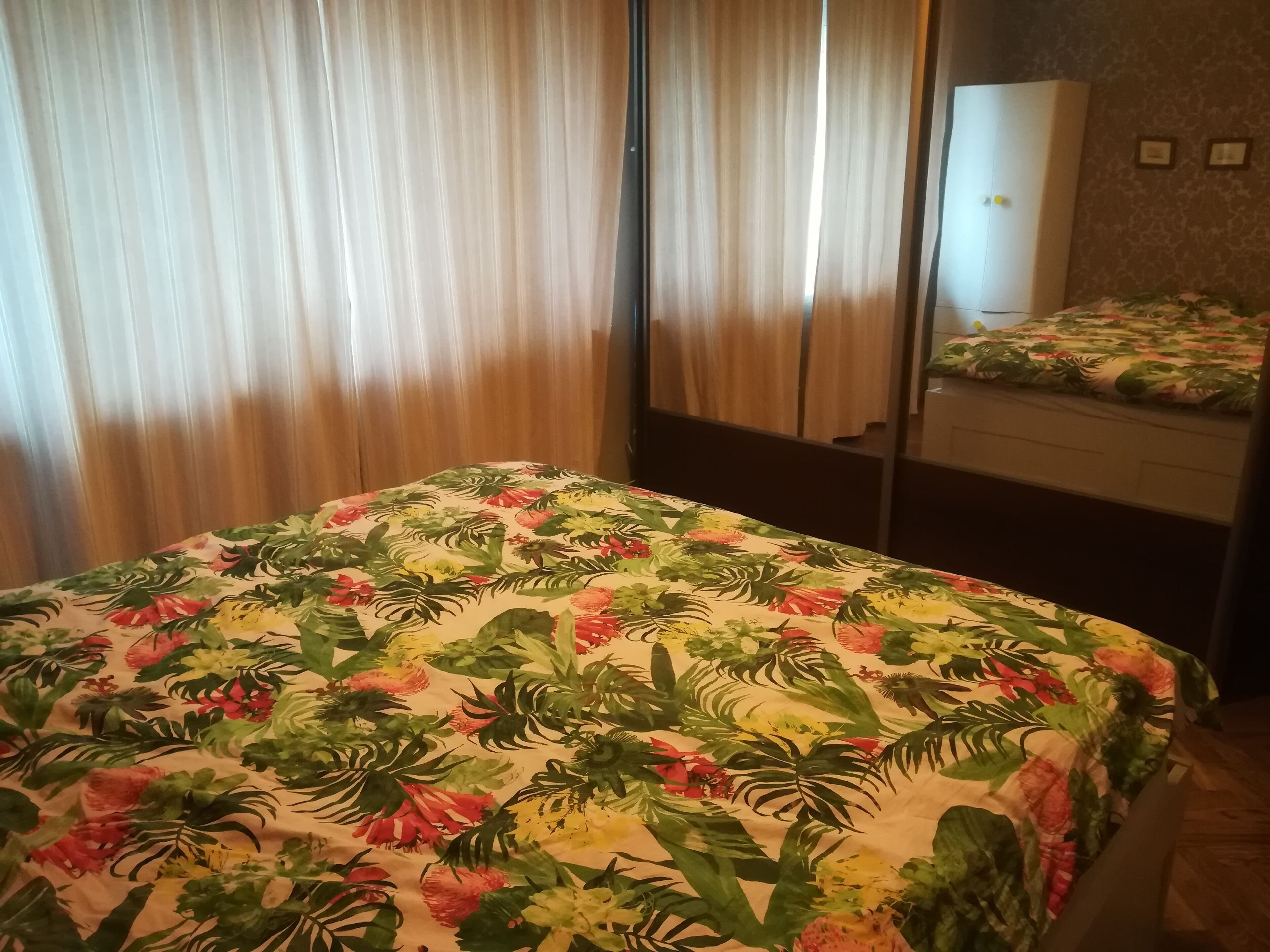 3 bedrooms, iron/ironing board, WiFi