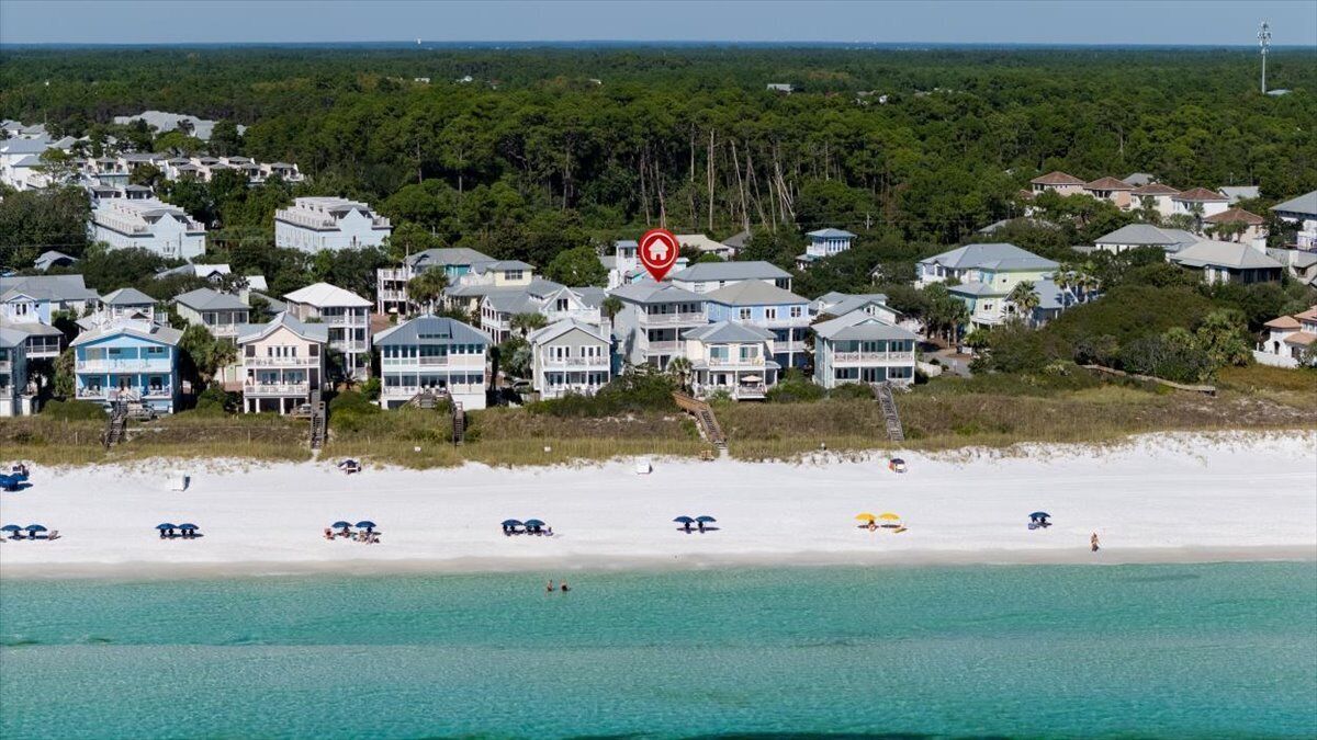 بالقرب من الشاطئ