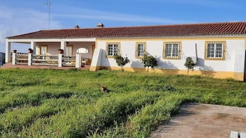 Extérieur