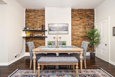 Centrally located in the Tower Grove East neighborhood!