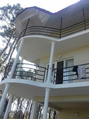 Fachada da propriedade
