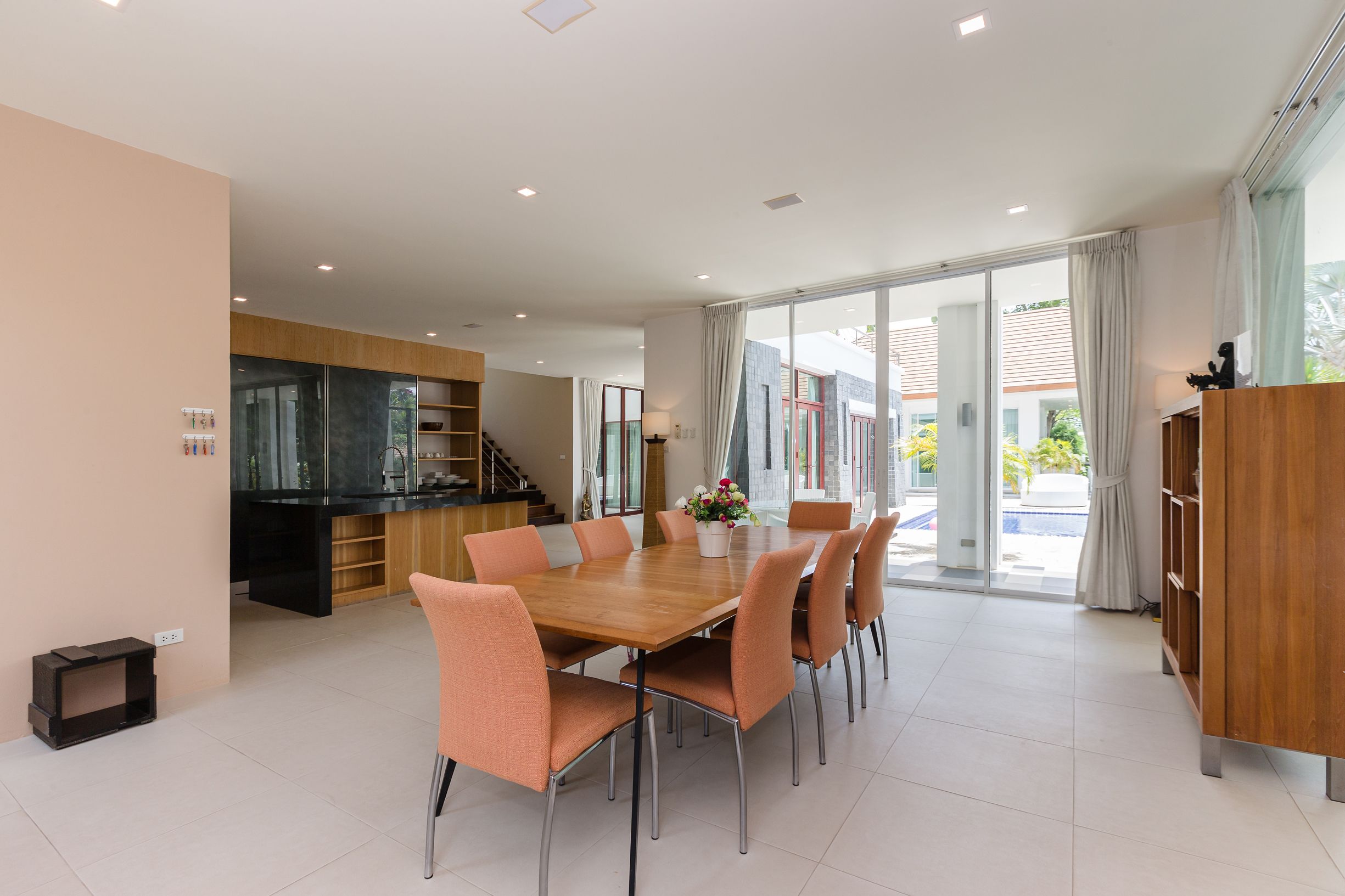 Luxury Villa | In-room dining