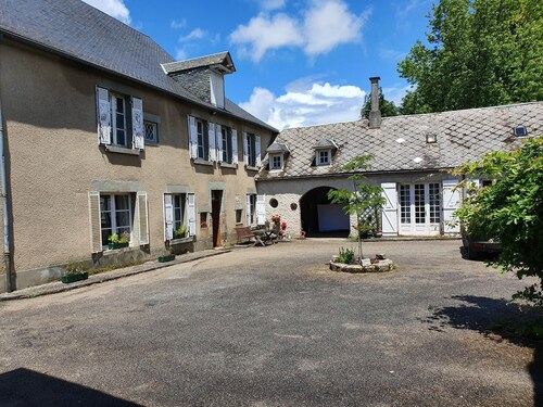 Maison Lyre in Pompadour