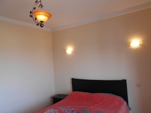 Appartement | 2 chambres, fer et planche à repasser, Wi-Fi gratuit, draps fournis