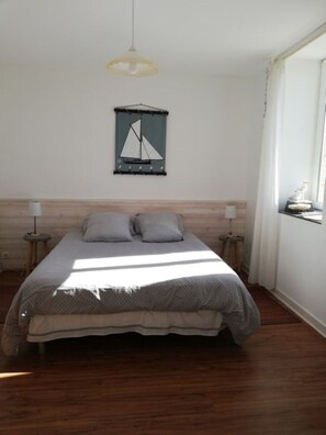 2 Schlafzimmer, Bügeleisen/Bügelbrett, WLAN, Bettwäsche