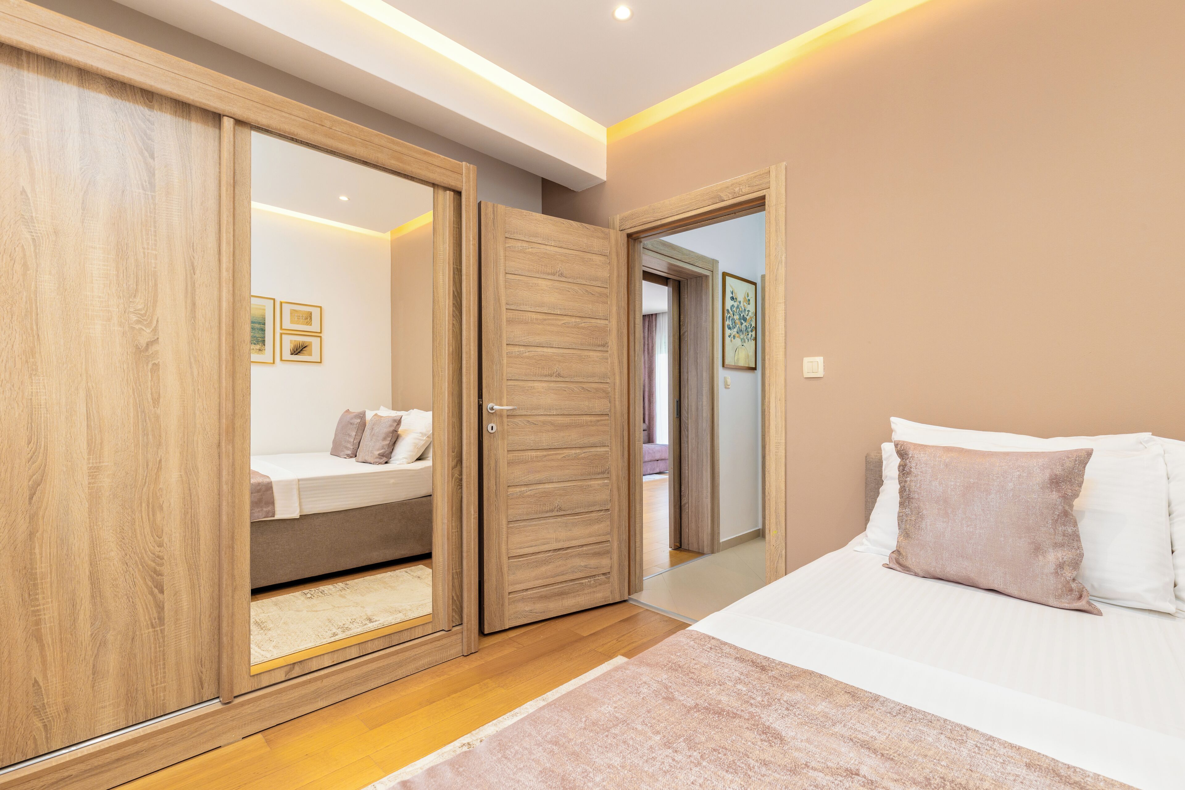 Apartment, 2 Bedrooms | Premium bedding, laptop workspace, soundproofing, iron/ironing board
