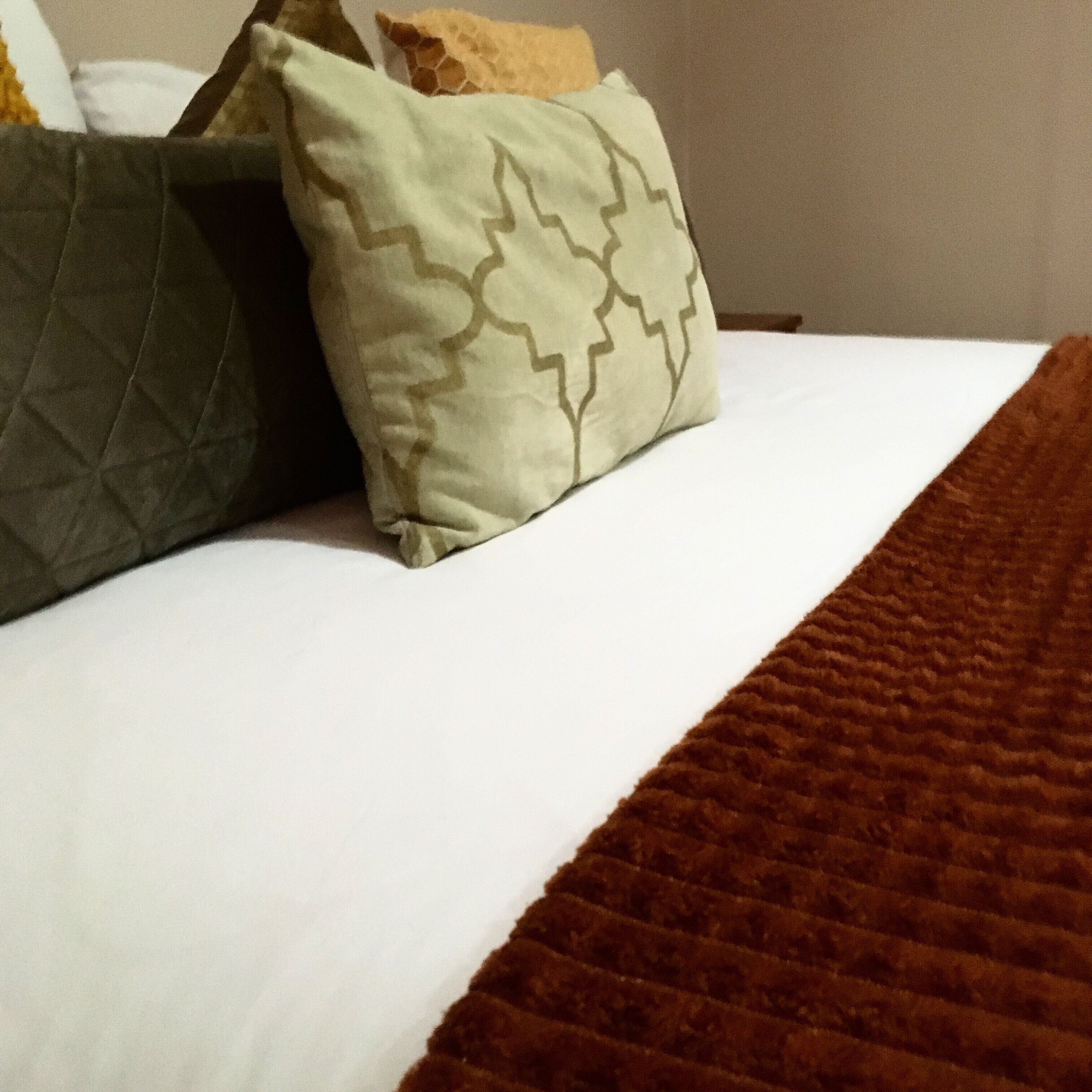 1 室のベッドルーム、アイロン / アイロン台、WiFi (無料)