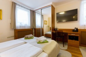 1 chambre, bureau, fer et planche Ă repasser, Wi-Fi gratuit