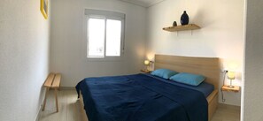 2 quartos, ferros/tábuas de passar roupa, Wi-Fi, roupa de cama