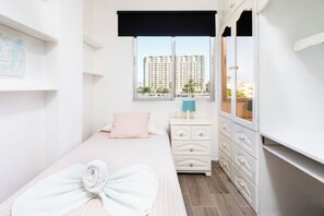 3 bedrooms, iron/ironing board, WiFi, bed sheets - Home2Book Beautiful Apart Los Cristianos Pool Wifi (Arona)