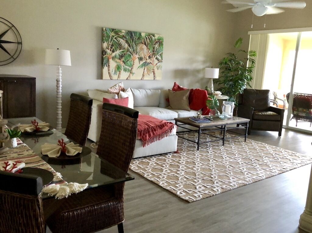 At The Strand- Naples, Fl   Remodeled Condo available Jan 2024 season