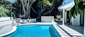 5 Star Oceanview Retreat - A Luxury Villa with Resort Amenities
