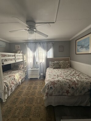 1 Schlafzimmer, Bügeleisen/Bügelbrett, Reisekinderbett, WLAN
