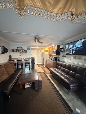Smart TV, video games - Crest View Haven at Wildwood Crest
Your Peaceful Seaside Escape (Wildwood Crest)