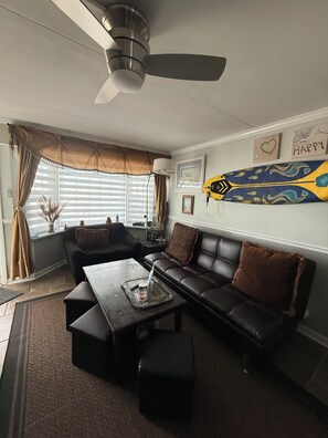 Smart TV, video games