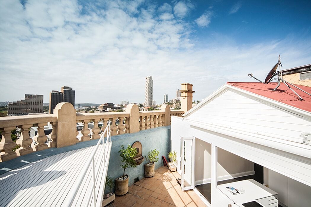 Private Rooftop Penthouse - 1 bedroom, 1 bathroom on Oxford Street