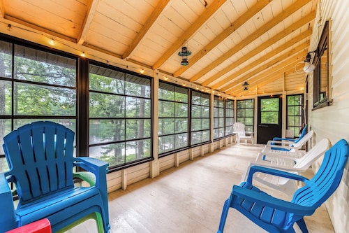 NEU UMGESTALTETES Lake House!