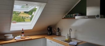 Cozy non-smoking apartment near the fortress (approx. 3 km)