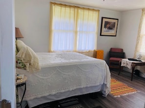 1 chambre, fer et planche Ă repasser, Wi-Fi, draps fournis