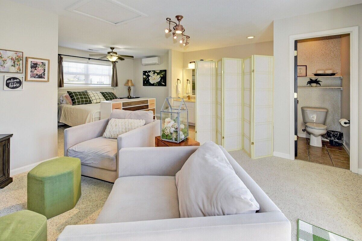 3 bedrooms, desk, iron/ironing board, WiFi