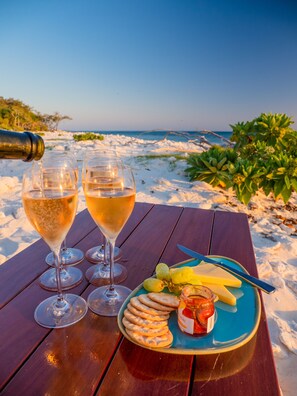 Private beach, white sand, beach towels, snorkelling