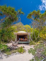 Premium bedding, bed sheets