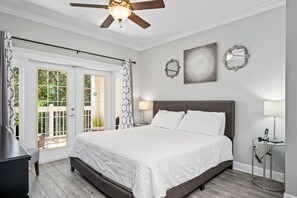 3 bedrooms, iron/ironing board, travel crib, free WiFi