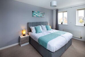 4 soverom, strykejern/-brett, wi-fi og sengetøy