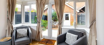 Moderne en ruime thuis ver van huis met 9 bedden