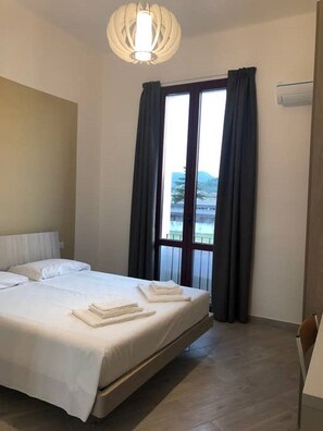 3 chambres, bureau, fer et planche Ă repasser, Wi-Fi gratuit