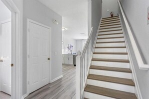 Interior - 3 Bedrooms / 3 Bathrooms / Windsor Hills (2554 ML) (Kissimmee)