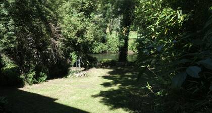 La Maison du Bord de L'Eau