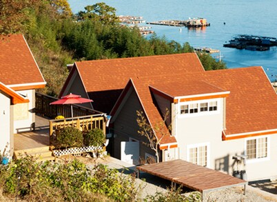 Tongyeong Two Five Pension