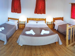 2 chambres, chambres insonorisées, fer et planche à repasser, Wi-Fi