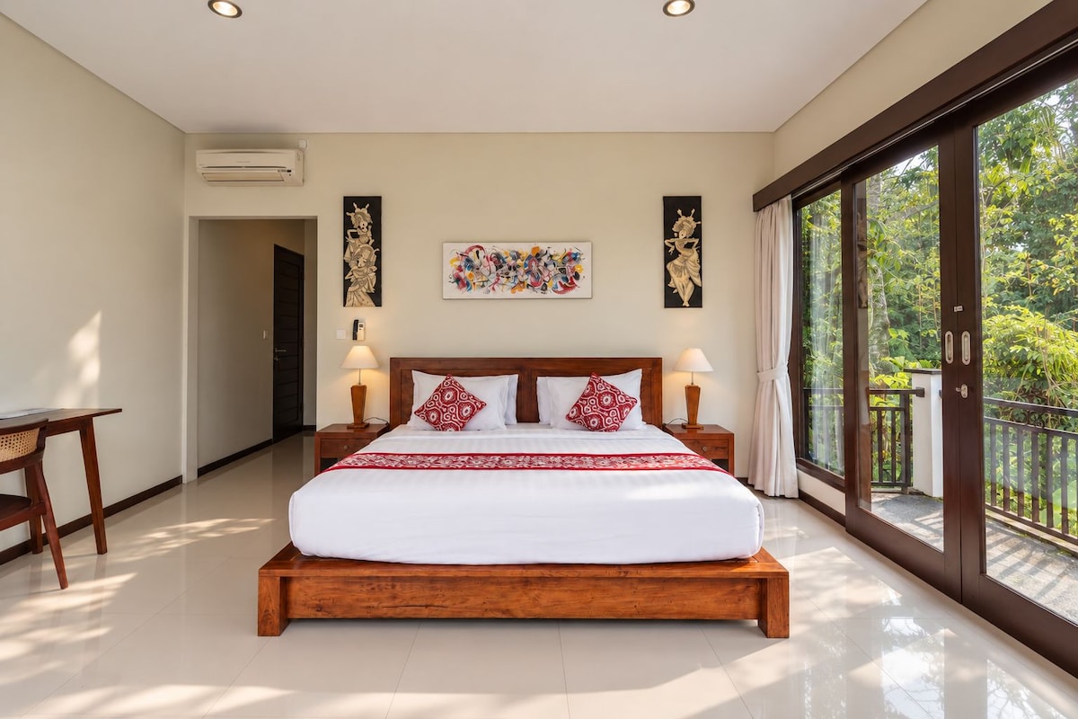 3 Bedrooms Villa with Pool View | 책상, 다리미/다리미판, 무료 WiFi, 침대 시트