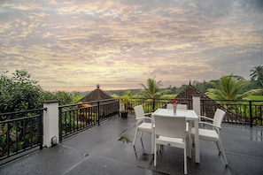 Pemandangan dari properti