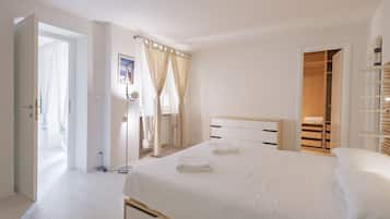 2 Schlafzimmer, Schreibtisch, Bügeleisen/Bügelbrett, Internetzugang