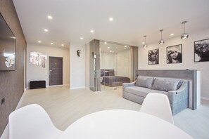 Design Apartment | Iron/ironing board, free WiFi, bed sheets
