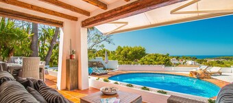 Villa MISTRAL by Abahana Villas