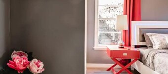 FANTASTIC RENOVATED 1BR HOME with PRIVATE FENCED PATIO in NOHO ARTS DISTRICT p21