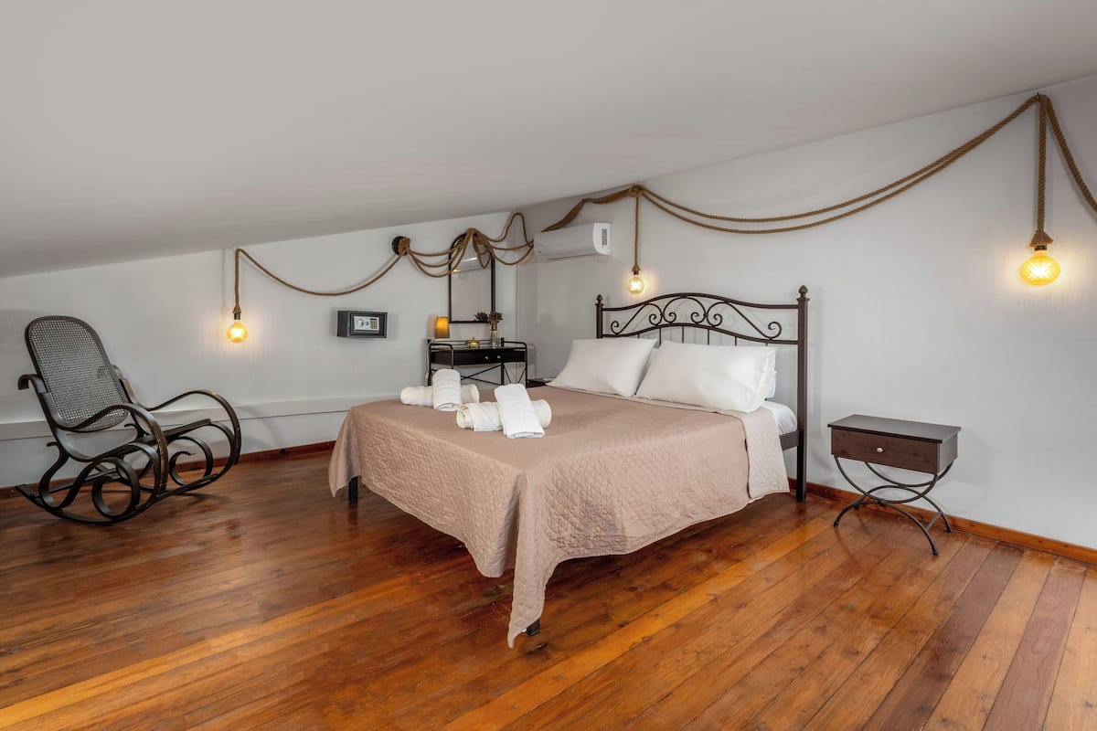 Appartement, vue jardin | Rideaux occultants, chambres insonorisées, fer et planche à repasser
