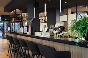 Bar (di hartanah)