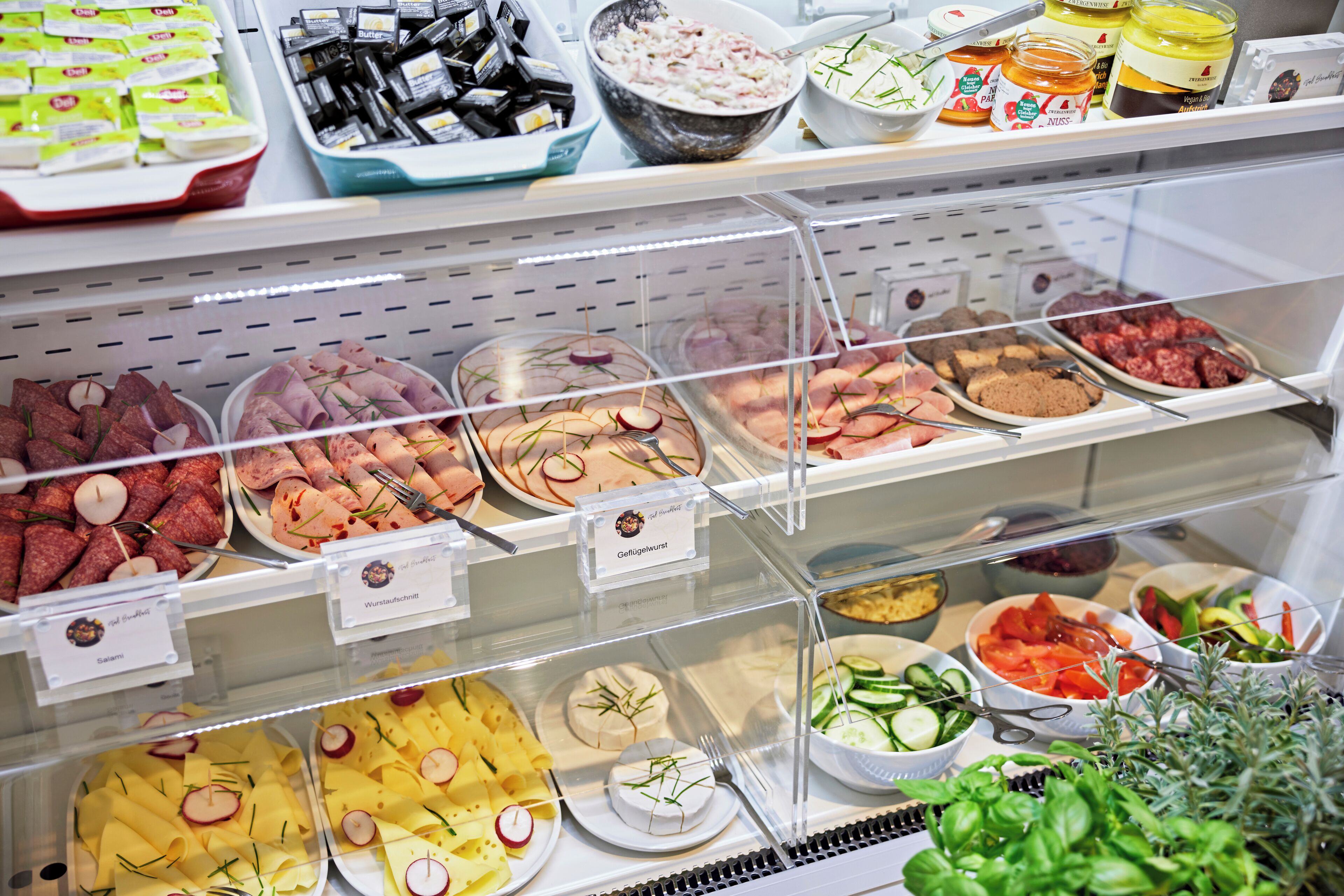 daily buffet breakfast (eur 18 per person)