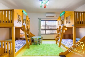 Family Room, Balcony | Blackout curtains, soundproofing, iron/ironing board, free WiFi - J.S 23 Kids Homestay (Kaohsiung)