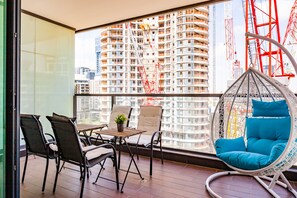 Superior Apartment | Terrace/patio - Superior & Spacious.over TLV Mall (Tel Aviv)