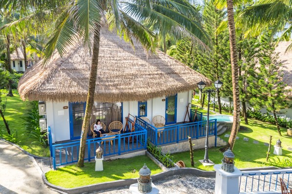 Bungalow, Gartenblick | 1 Schlafzimmer, Minibar, Zimmersafe, Schreibtisch
