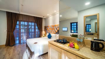 1 bedroom, minibar, in-room safe, desk