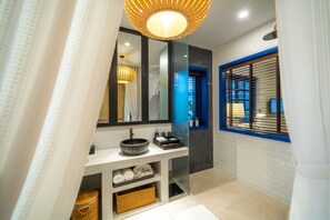 Free toiletries, hair dryer, bathrobes, slippers - L'Azure Resort and Spa (Phu Quoc)