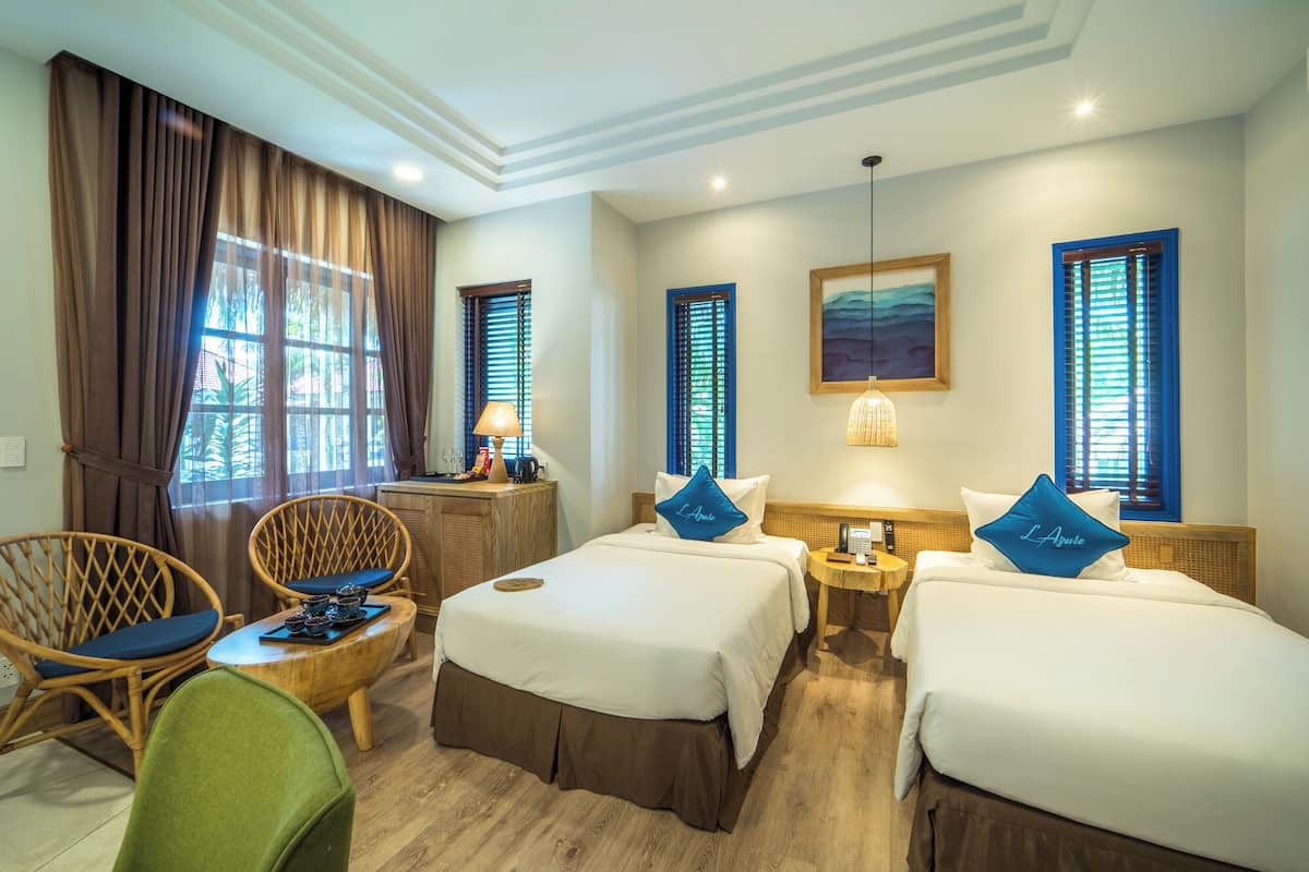 Deluxe Garden View Twin without balcony | 1 bedroom, minibar, in-room safe, desk